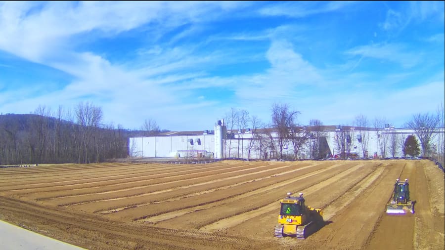 Excavation and site work by Earth Works, LLC — serving Bowling Green, KY