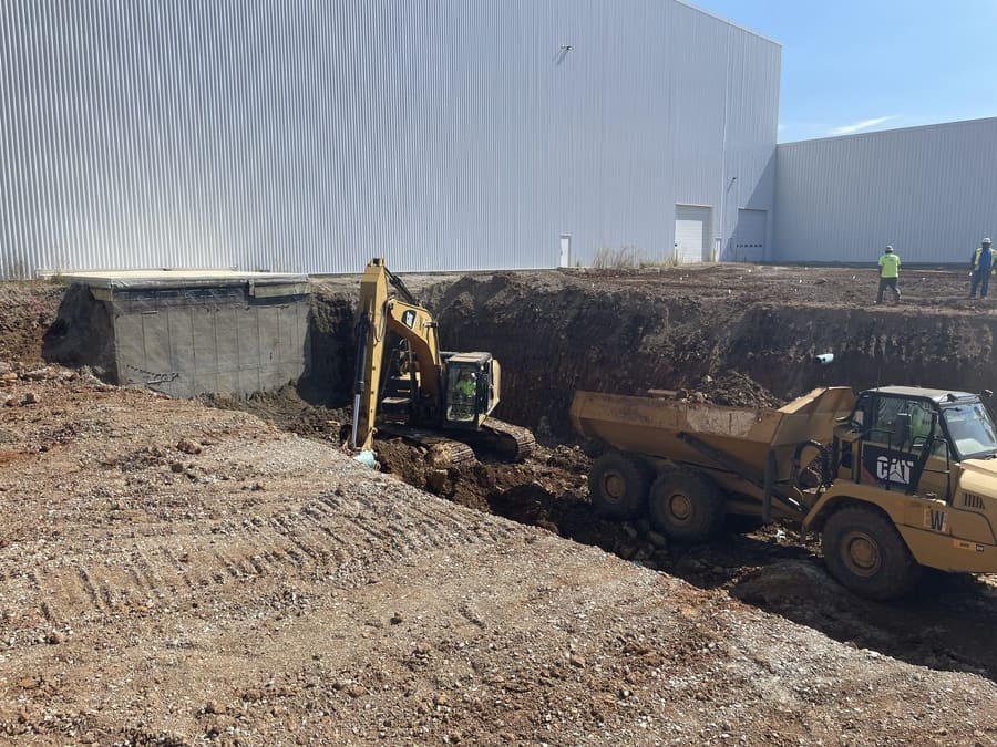 Excavation and site work by Earth Works, LLC — serving Hodgenville, KY